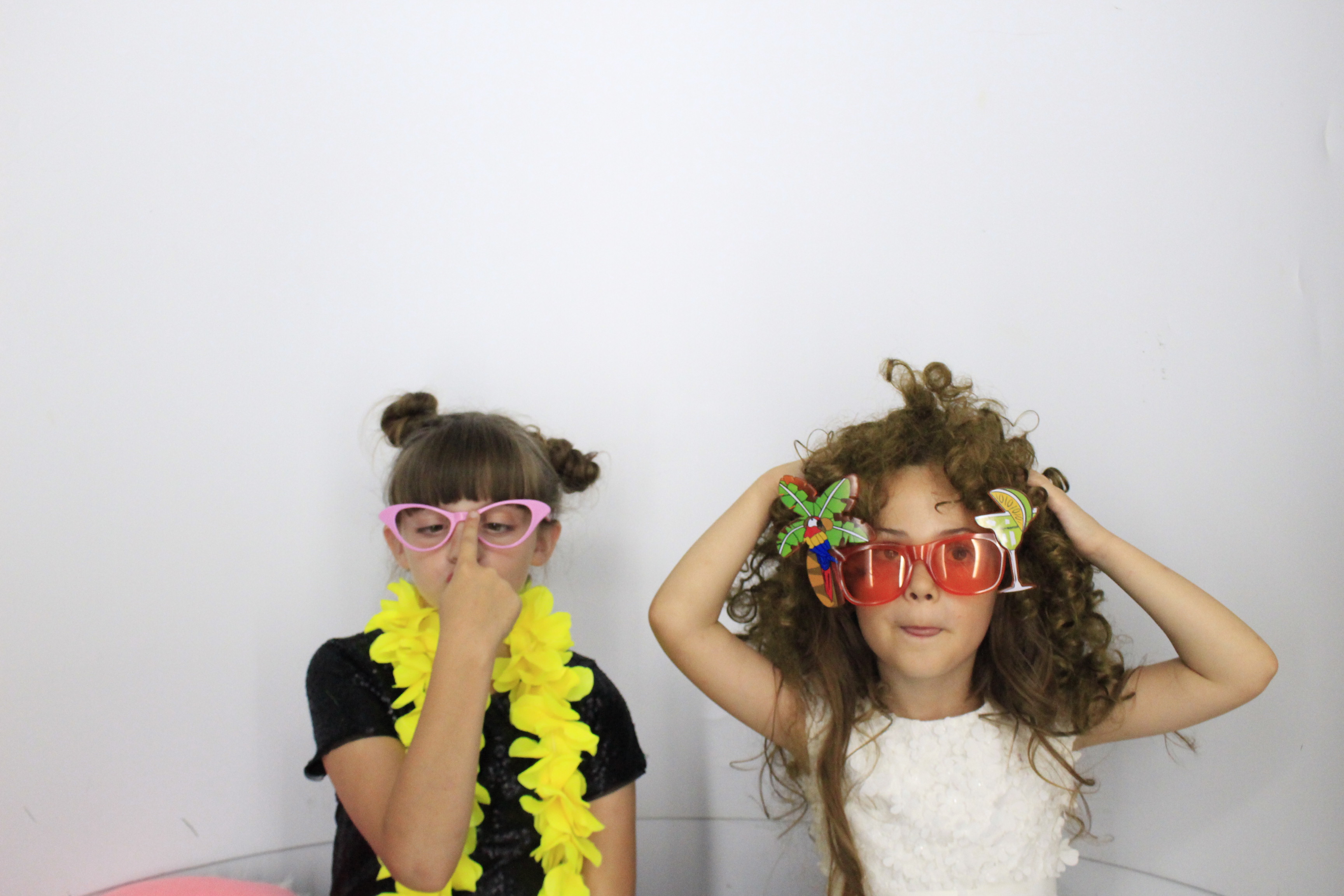 Matthew and Bethany’s Wedding | View more photos from the event at gallery.myphotoboothexperience.co.uk/u/MyPhotoBoothExperienceLtd/Matthew-and-Bethany’s-Wedding